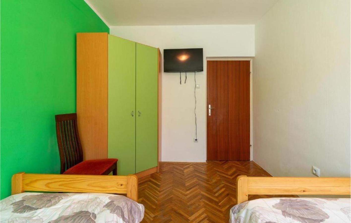 Apartman Ema 4+2 Koromačno Exterior foto